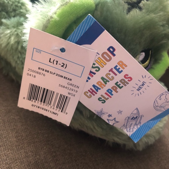 Children’s Slippers - Picture 6 of 6